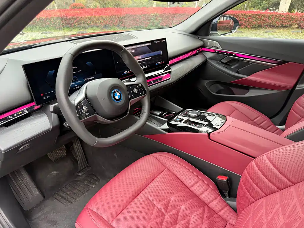 BMW i5 — миниатюра 9