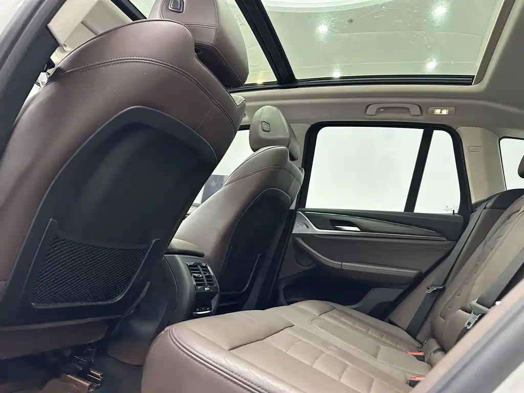 BMW X3 — миниатюра 14