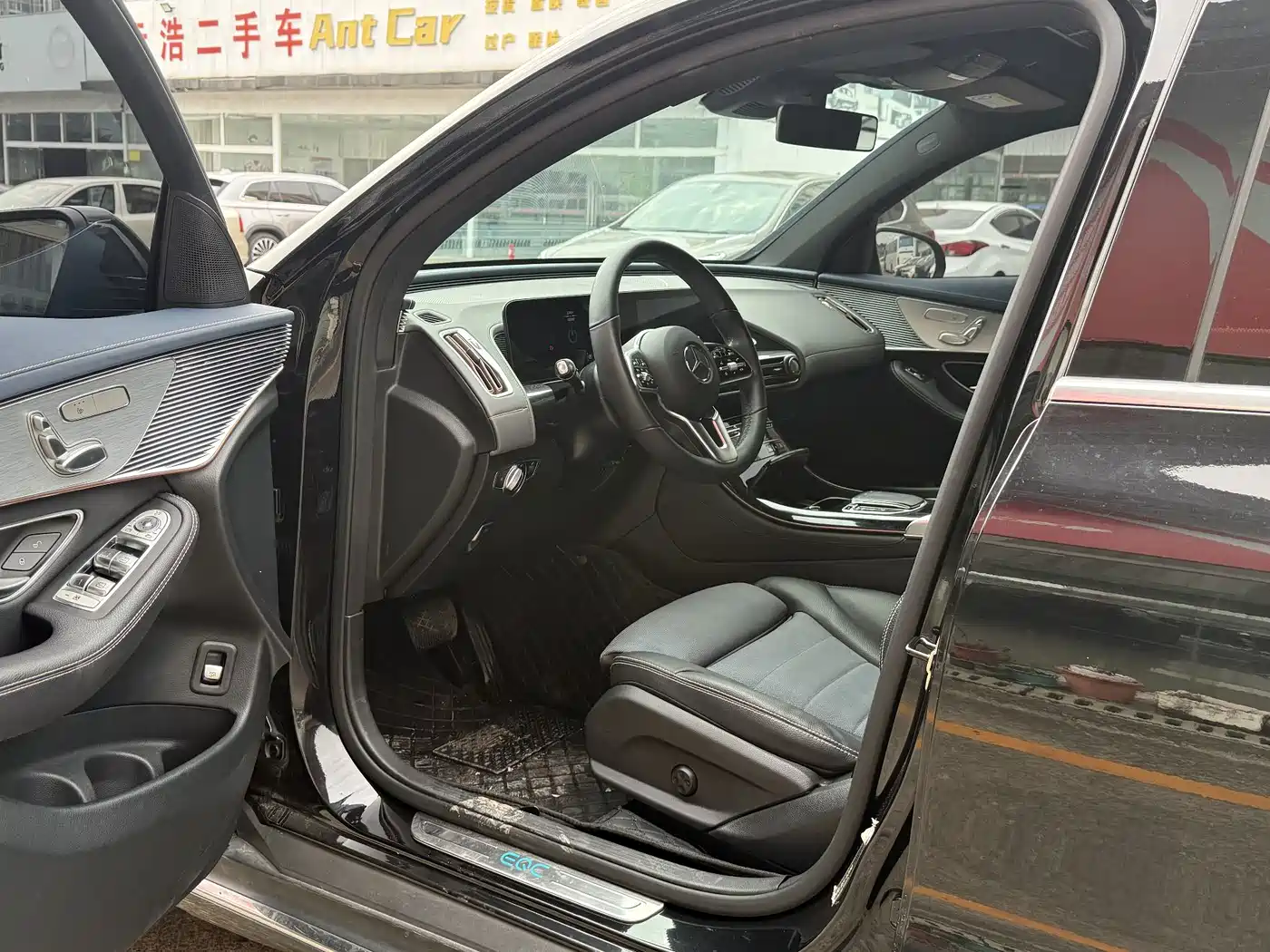 Mercedes-Benz EQC