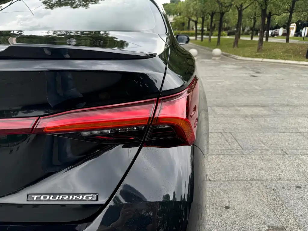 Toyota Avalon — миниатюра 17