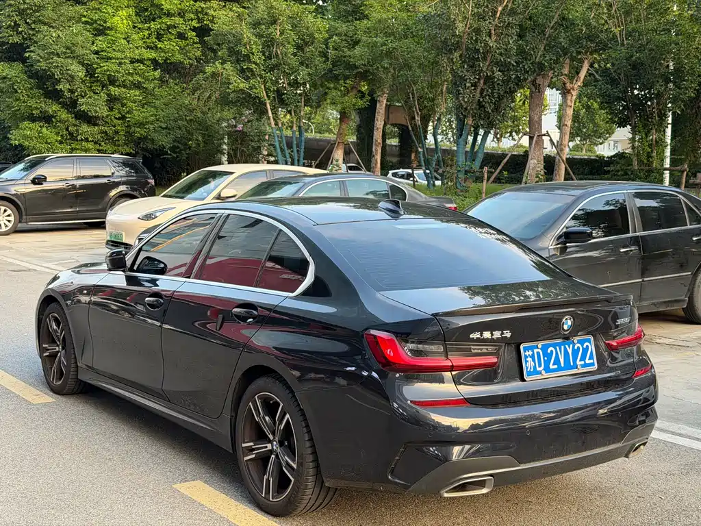 BMW 3 Series — миниатюра 7