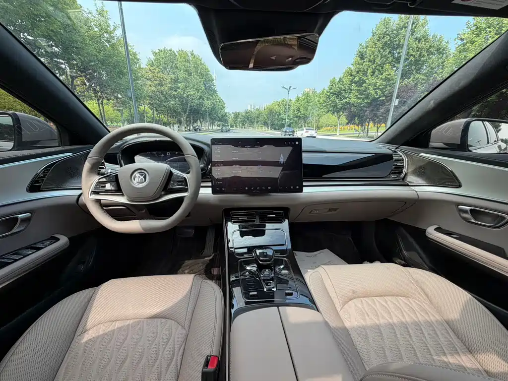 BYD Han 2025 EV Smart Drive 701KM