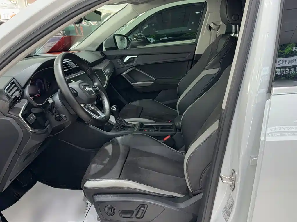 Audi Q3 — миниатюра 13
