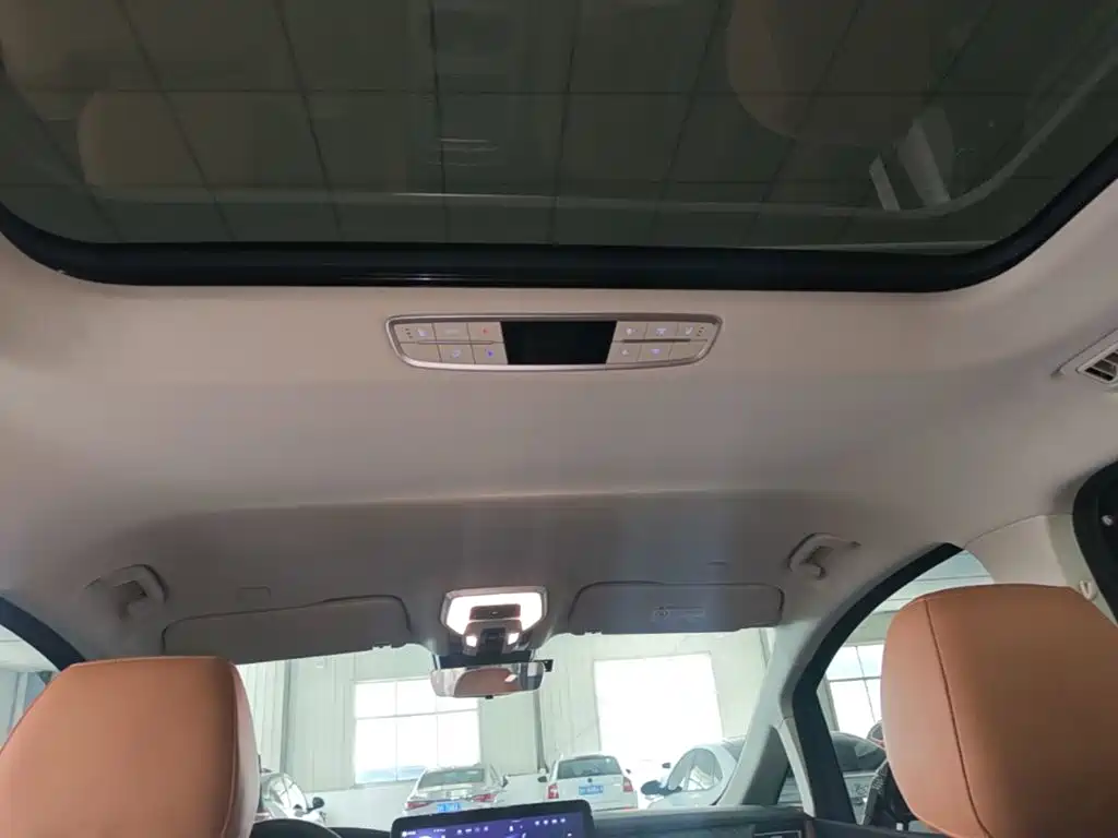 Hongqi Hongqi HQ9 PHEV — миниатюра 18
