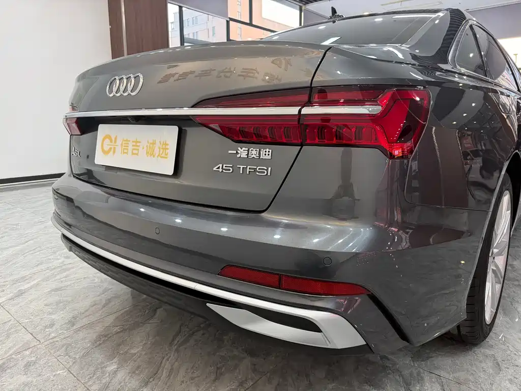 Audi A6L — миниатюра 5