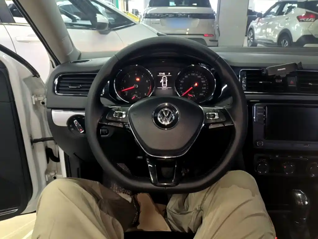 Volkswagen Sagitar — миниатюра 11