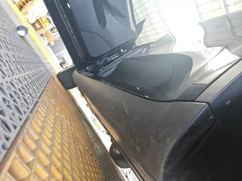 Tesla Model Y — миниатюра 22