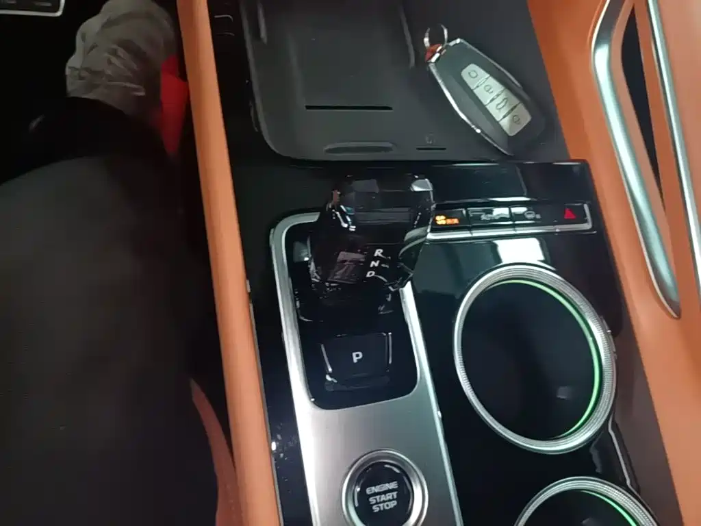 Geely Boyue — миниатюра 14