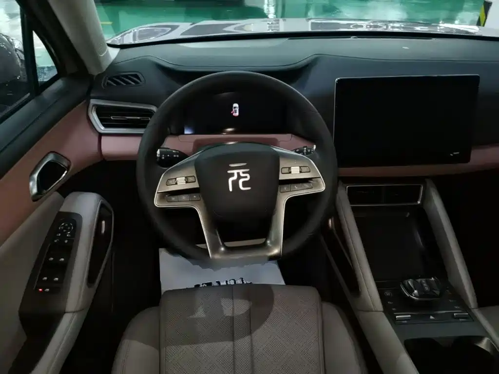 BYD Yuan UP — миниатюра 11