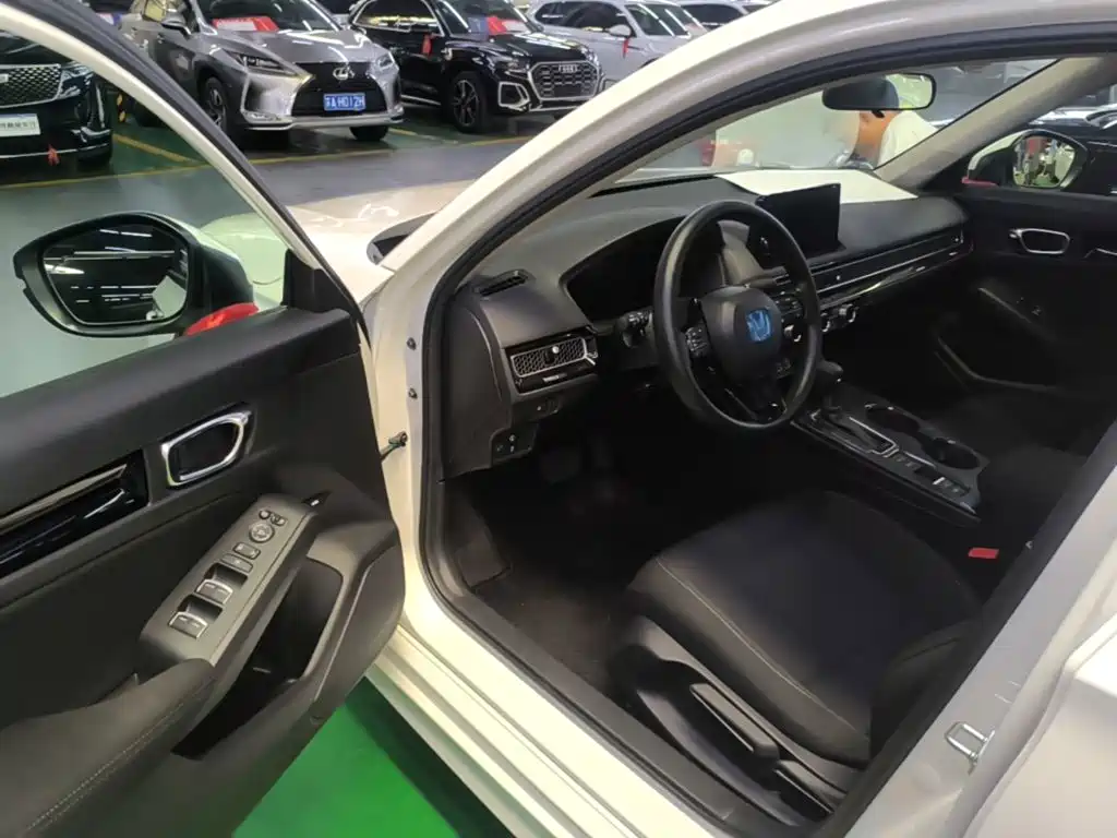 Honda Civic — миниатюра 16
