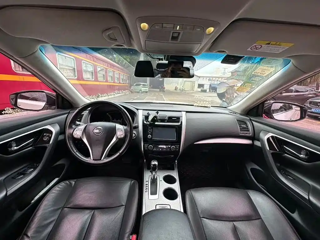 Nissan Teana — миниатюра 5