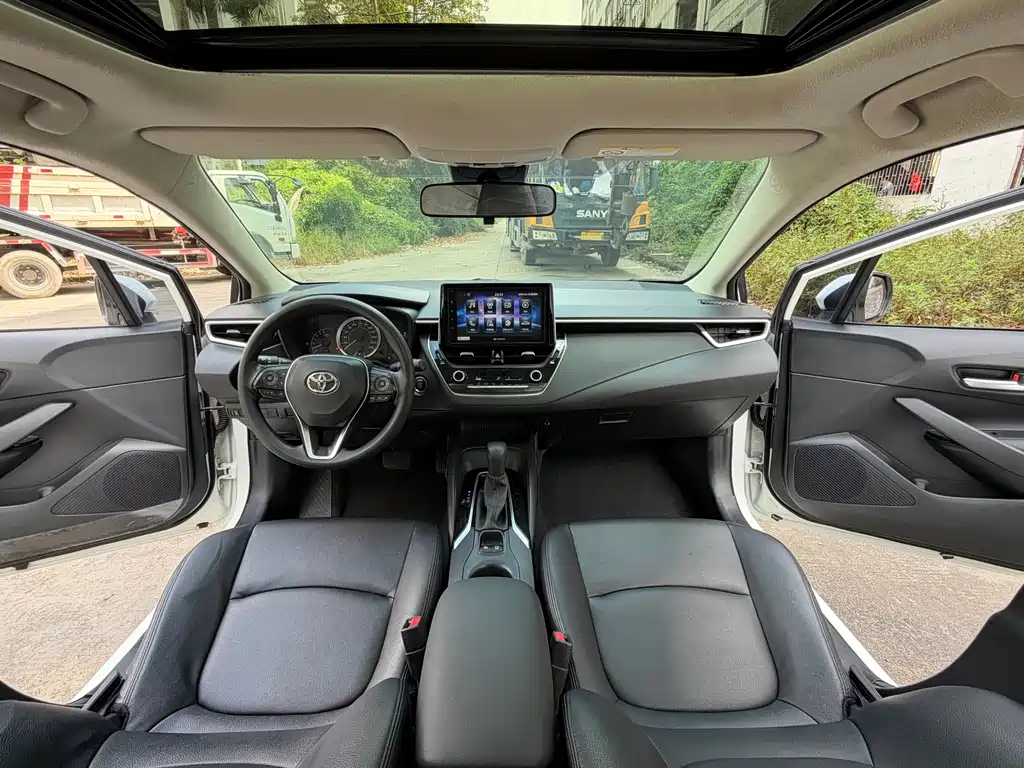 Toyota Corolla — миниатюра 9