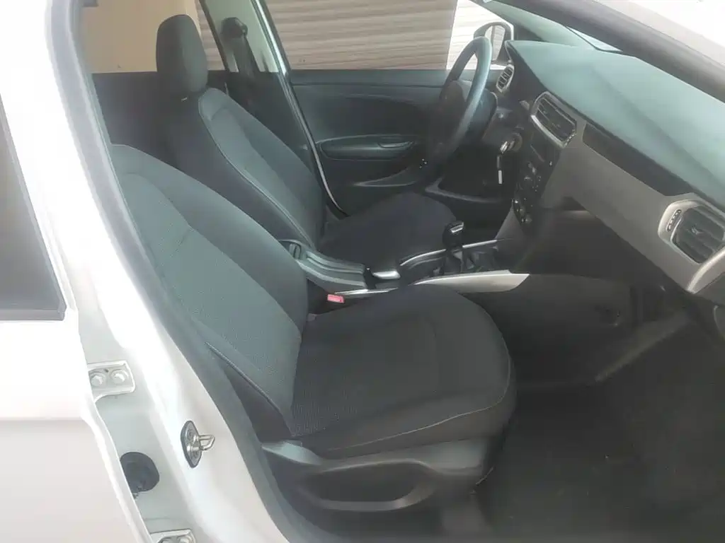 Peugeot 301 — миниатюра 25
