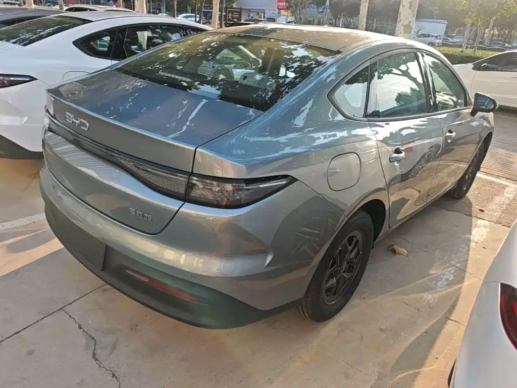 BYD Seal 05 DM-i — миниатюра 7