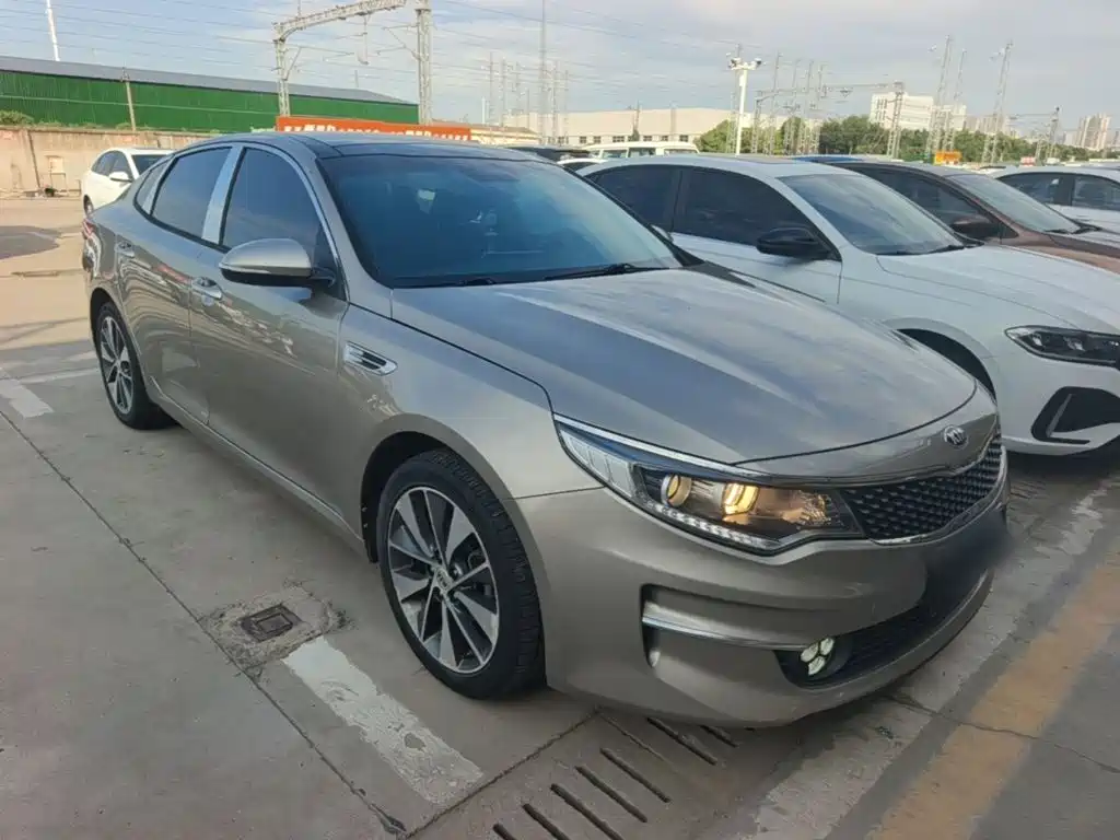 Kia K5 — миниатюра 4