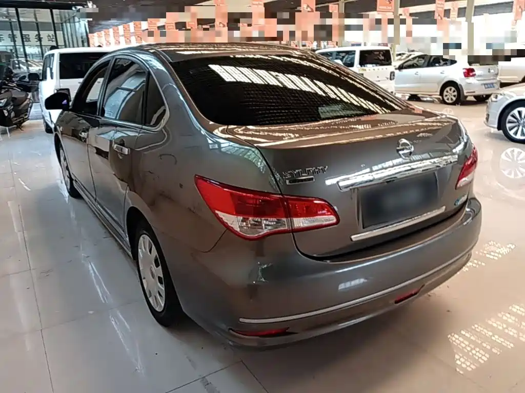 Nissan Sylphy — миниатюра 5