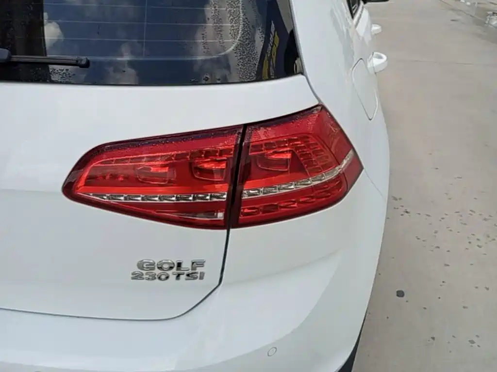 Volkswagen Golf — миниатюра 8
