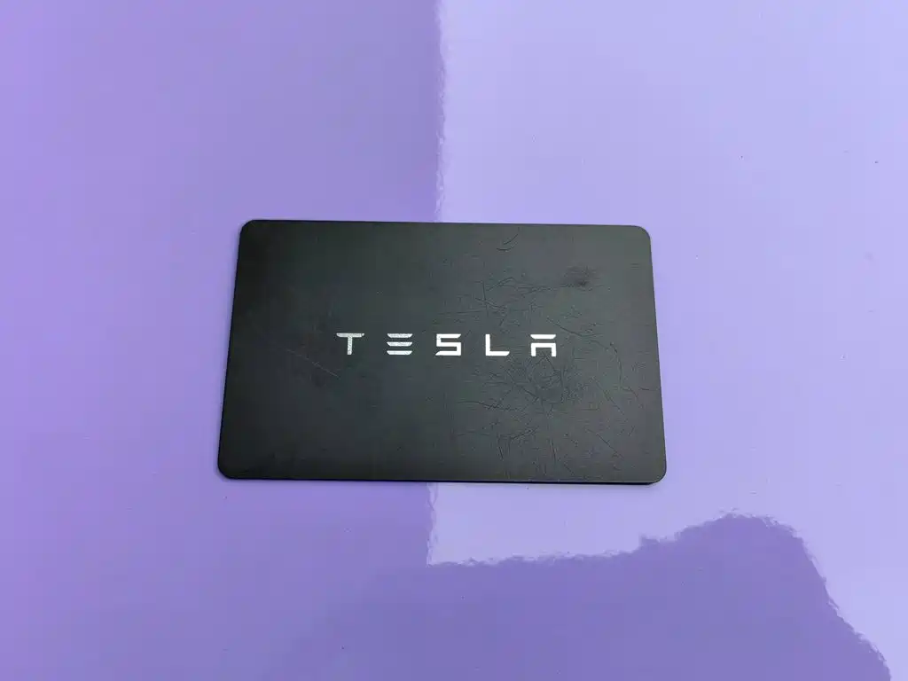Tesla Model 3 — миниатюра 19