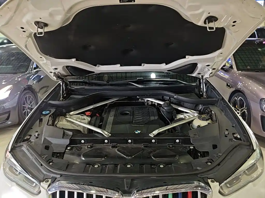 BMW X5 (Import) — миниатюра 20