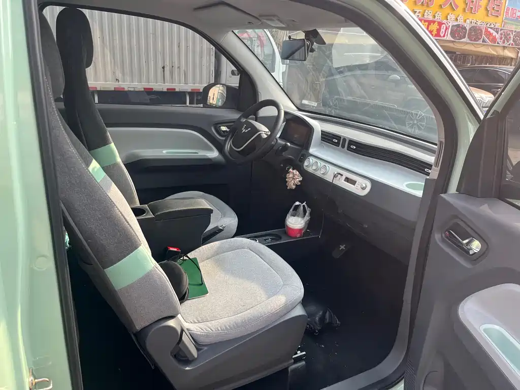 Wuling MINIEV — миниатюра 7