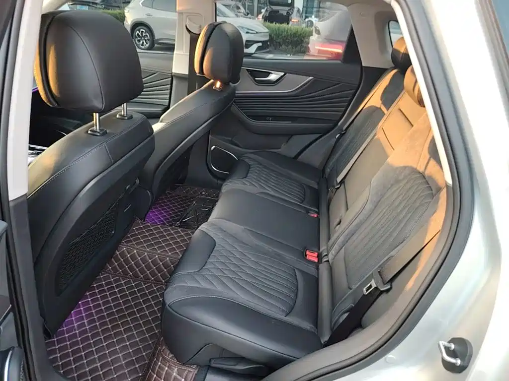 Hongqi Hongqi HS5 — миниатюра 17