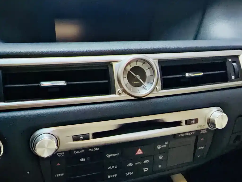 Lexus GS — миниатюра 13