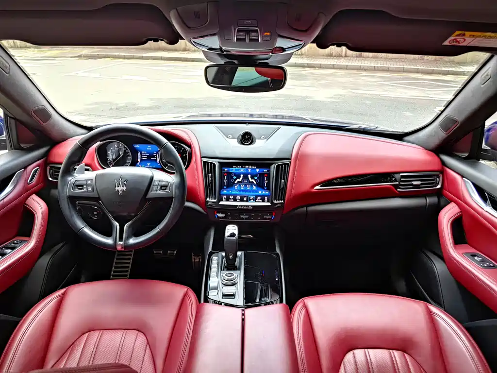 Maserati Levante — миниатюра 6