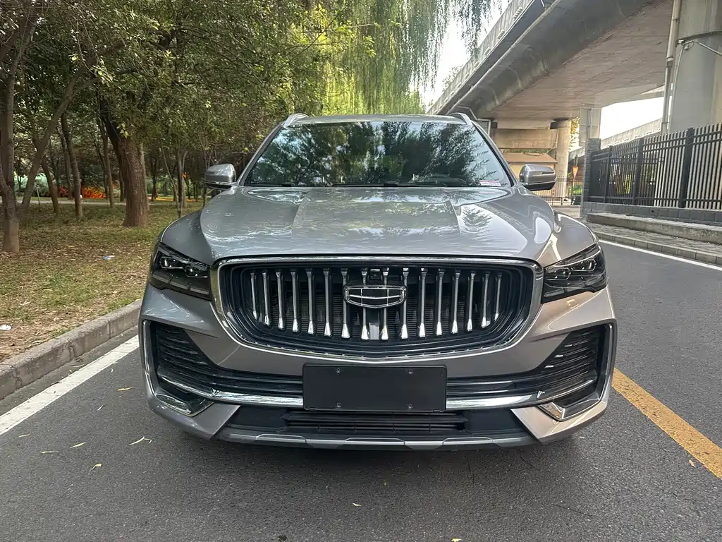 Geely Xingyue L — миниатюра 2