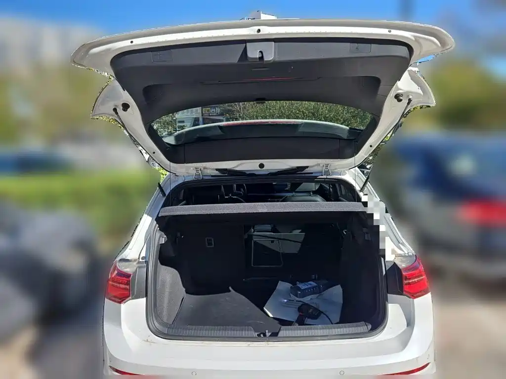 Volkswagen Golf — миниатюра 15