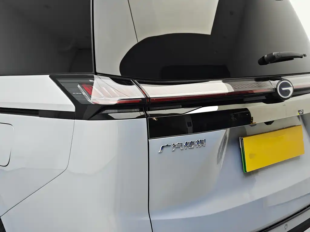 GAC TRUMPCHI E8 NEW ENERGY