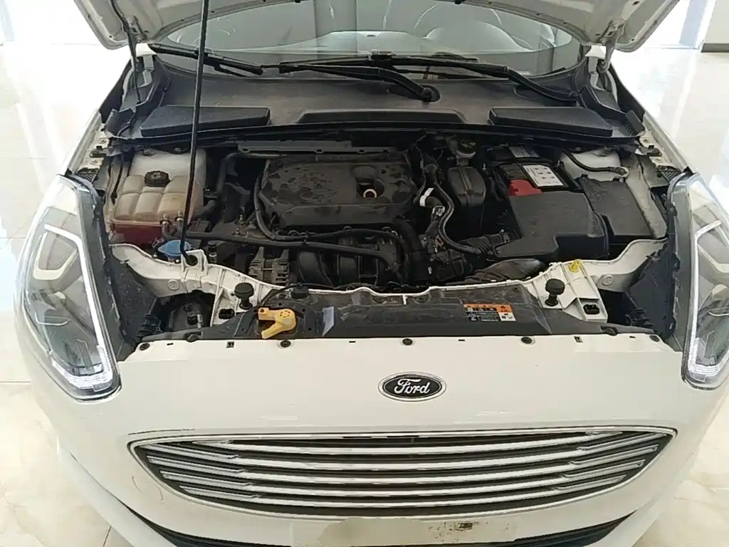 Ford Escort — миниатюра 20