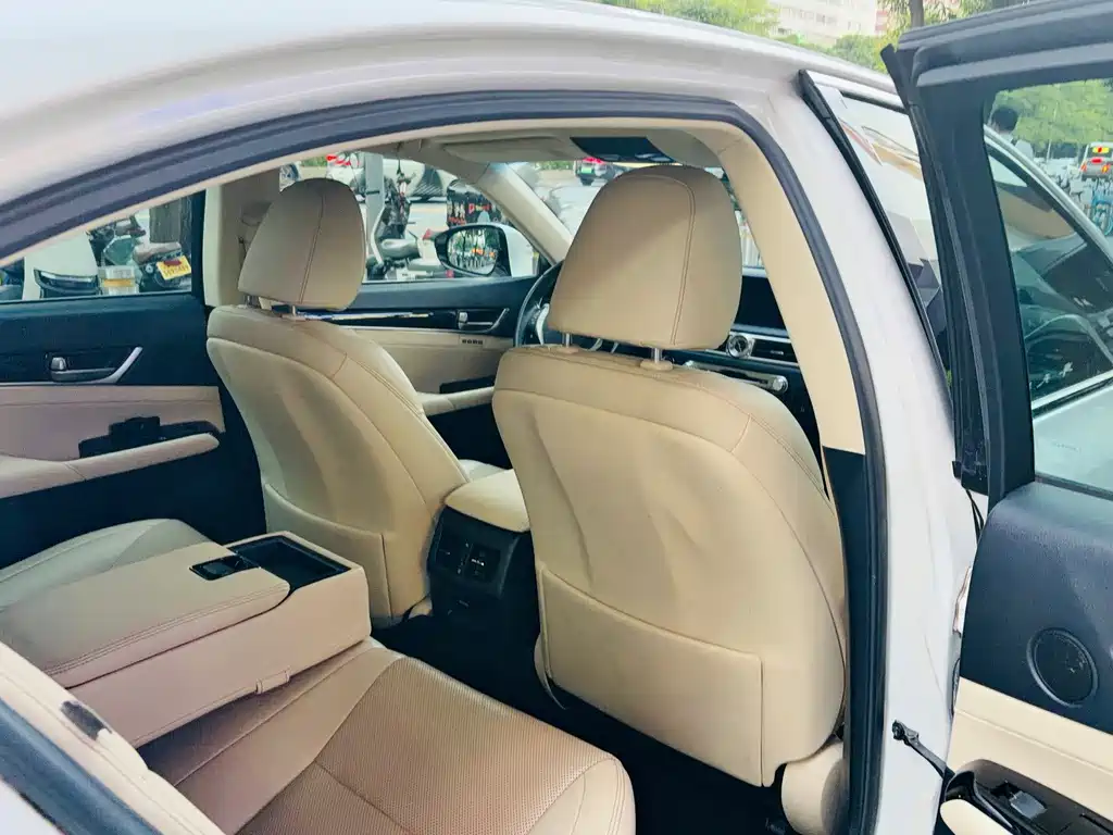 Lexus GS — миниатюра 16
