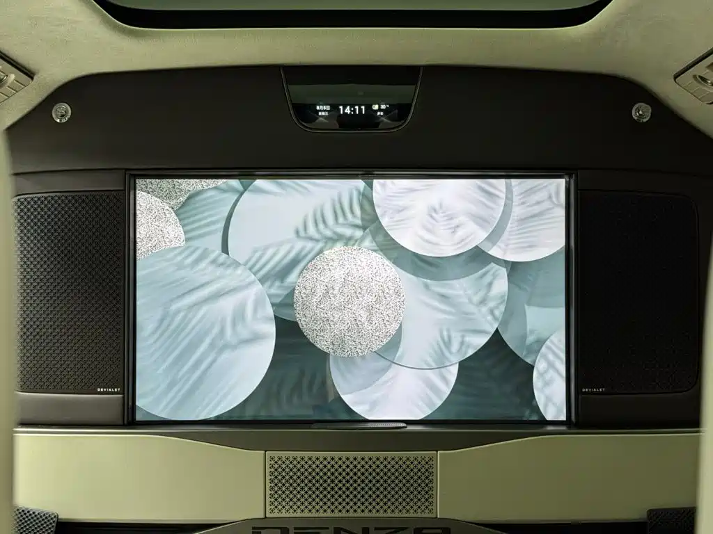 Denza D9 PIONEER 4-seat Create Leader Edition, фото 10