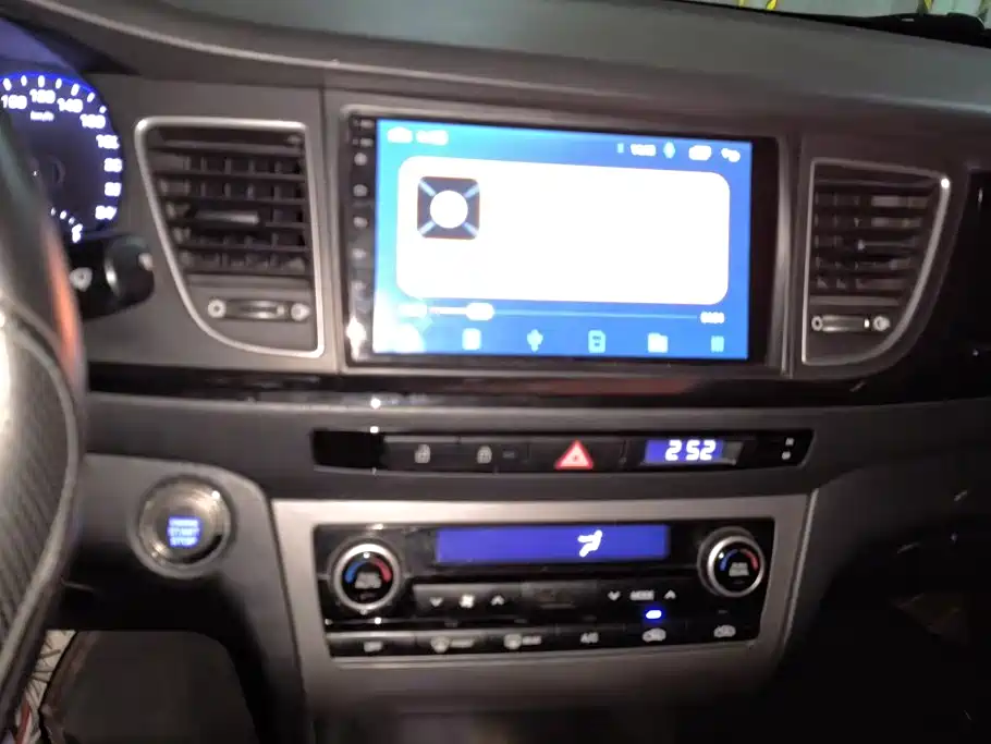 Hyundai Mistra — миниатюра 13