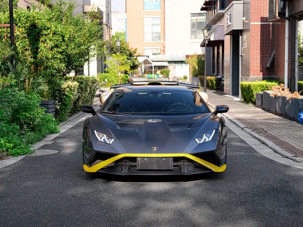 Lamborghini Huracán — миниатюра 2