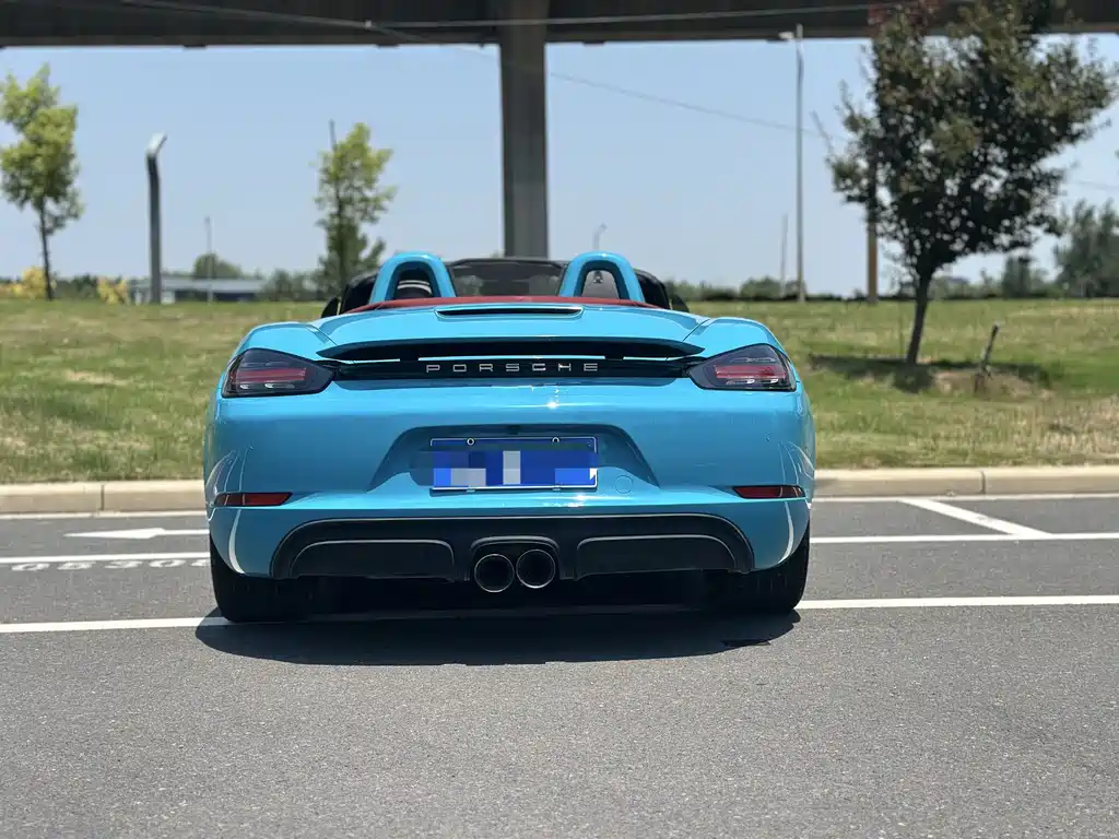 Porsche 718 2019 Boxster T 2.0T