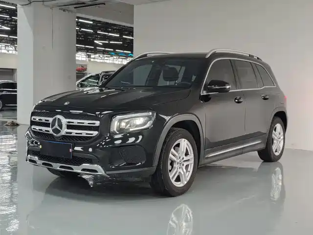 MERCEDES-BENZ  GLB 2023