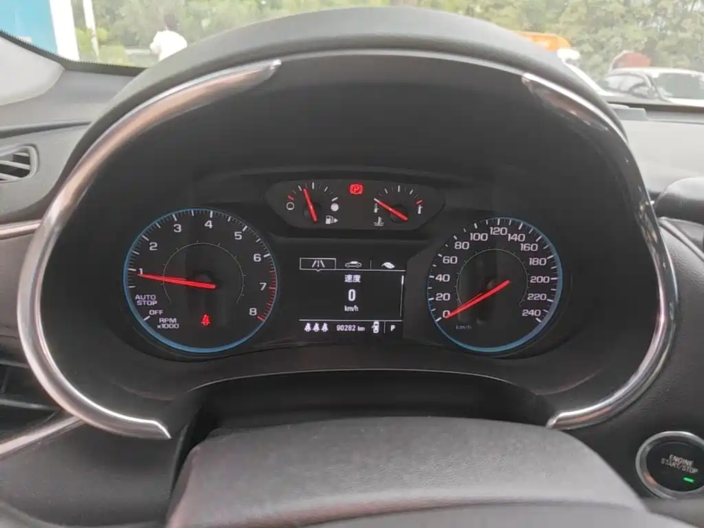 Chevrolet Malibu XL — миниатюра 12