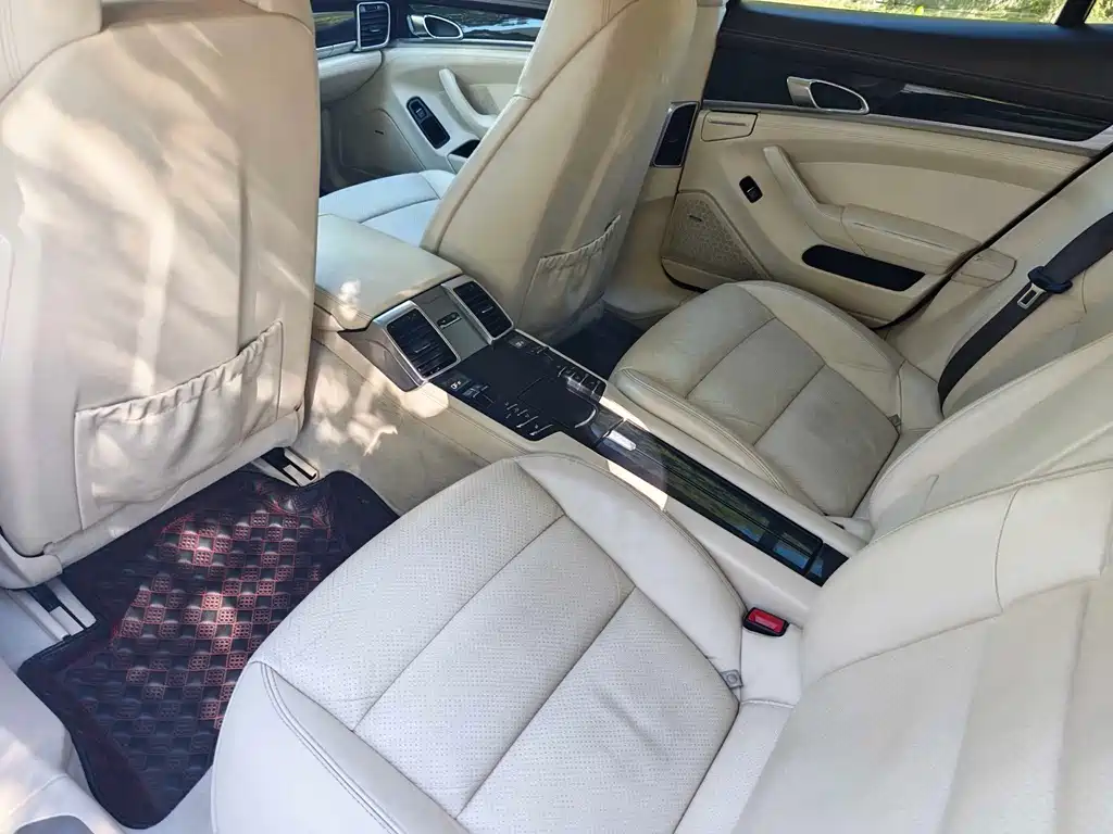 Porsche Panamera — миниатюра 19