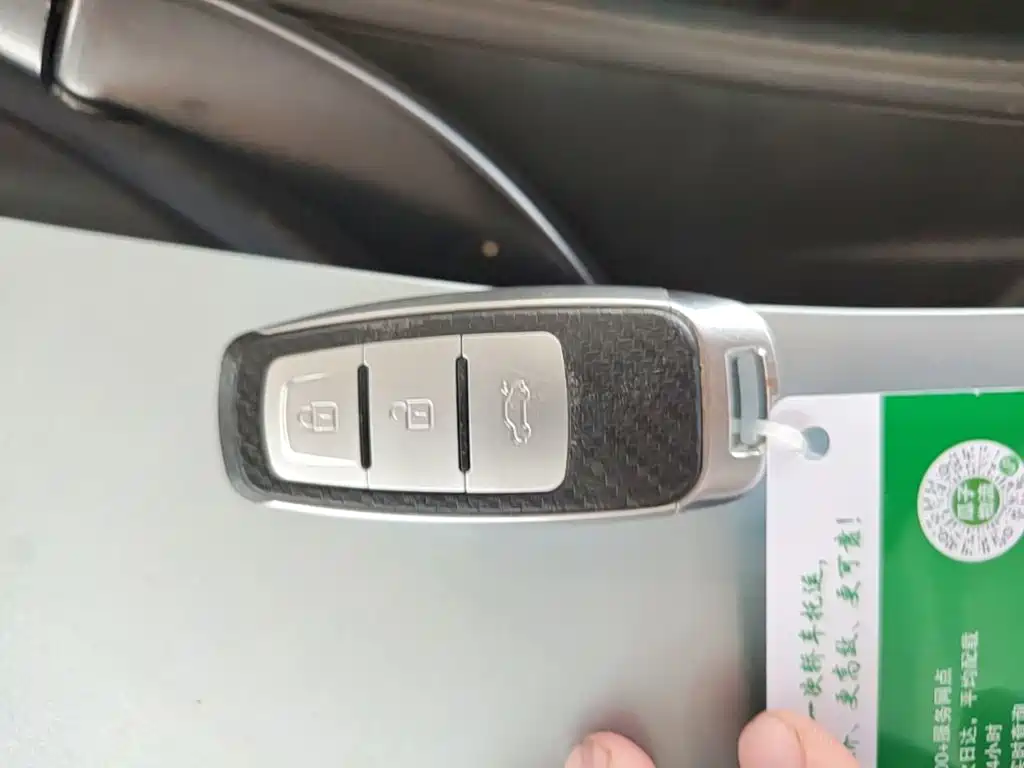 Chevrolet Menlo — миниатюра 9
