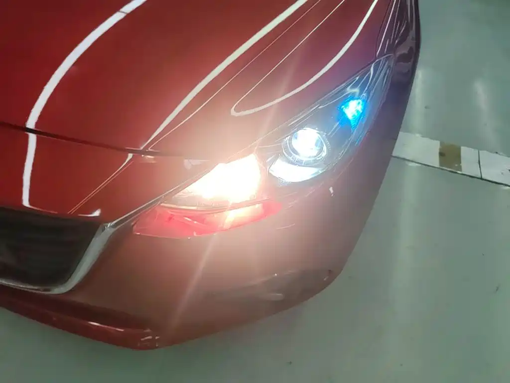 Mazda 3 Axela — миниатюра 24