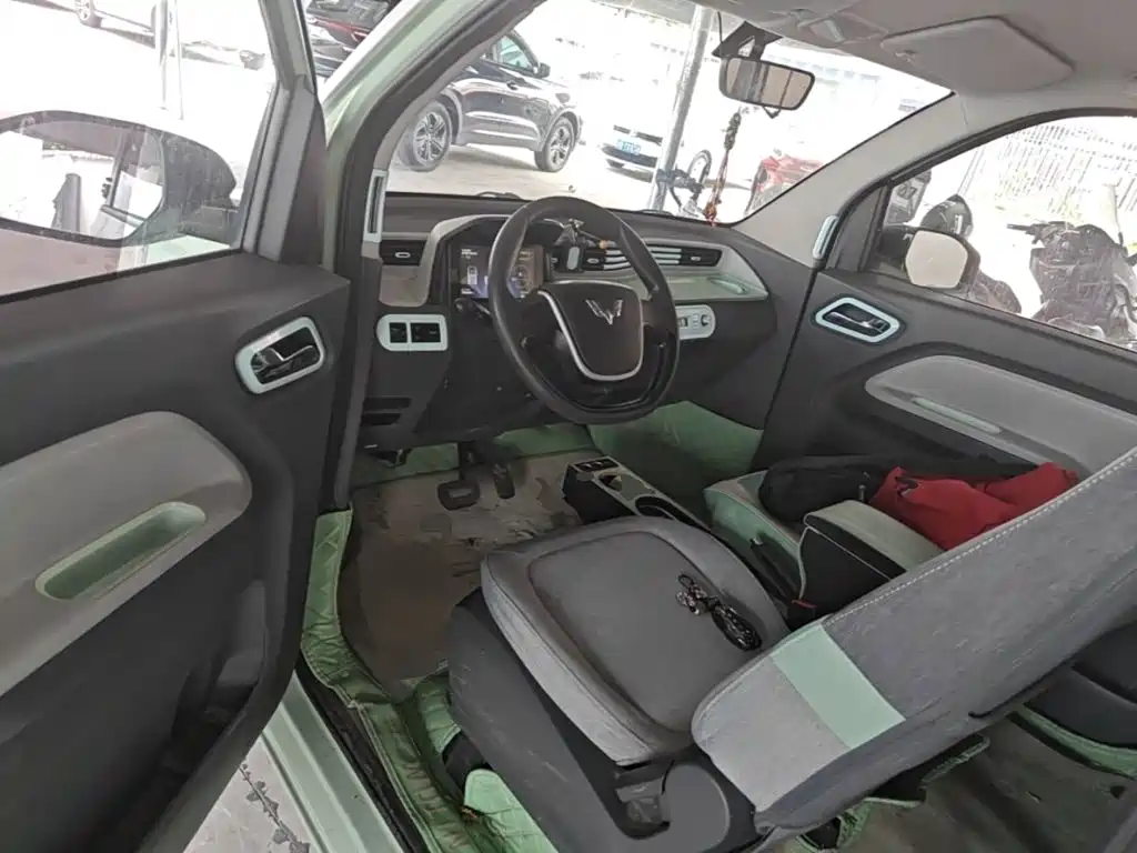 Wuling MINIEV — миниатюра 16