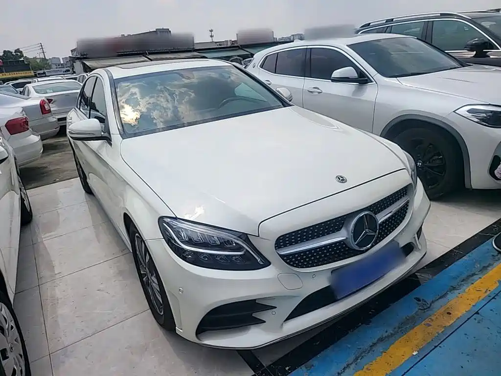 Mercedes-Benz C-Class — миниатюра 4