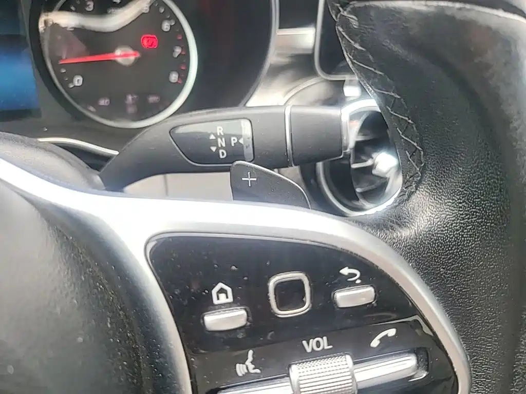 Mercedes-Benz C-Class — миниатюра 14