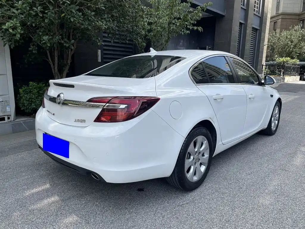 Buick Regal — миниатюра 6
