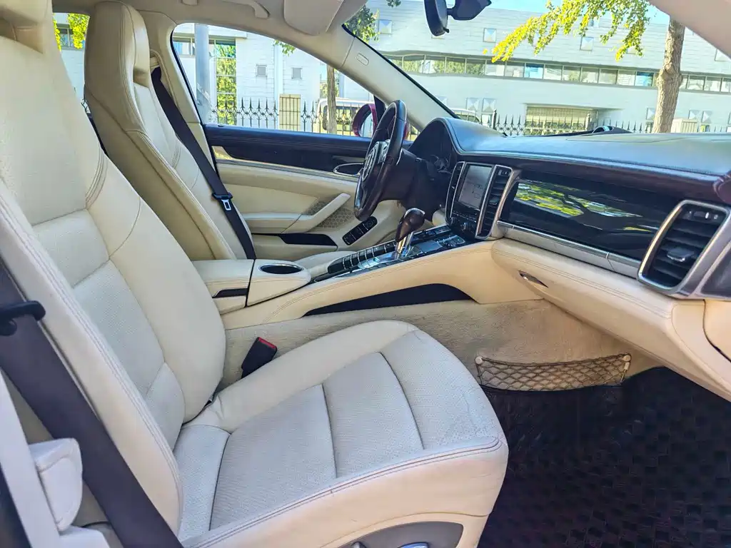 Porsche Panamera — миниатюра 20