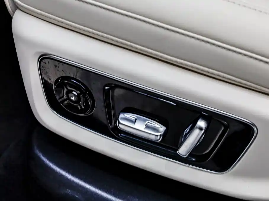 Li Auto Li L8 — миниатюра 28