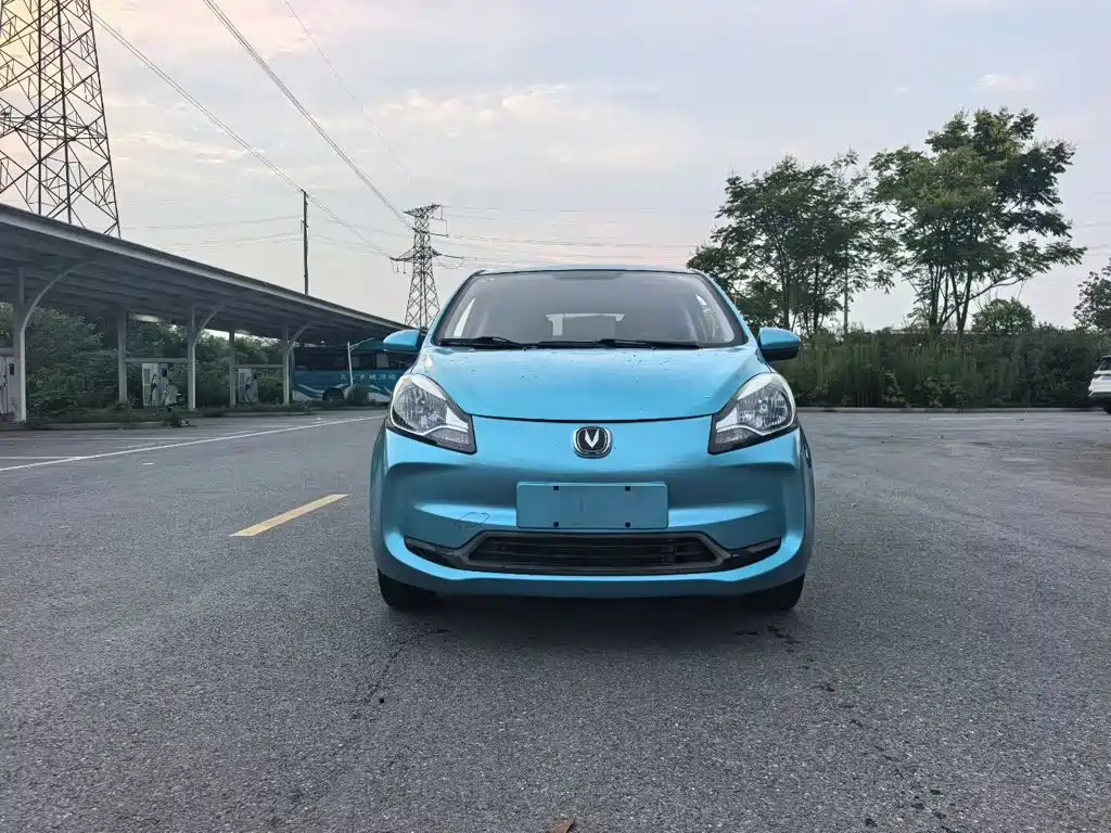 Changan Benben E-Star — миниатюра 2