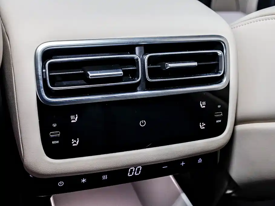 Li Auto Li L7 — миниатюра 23