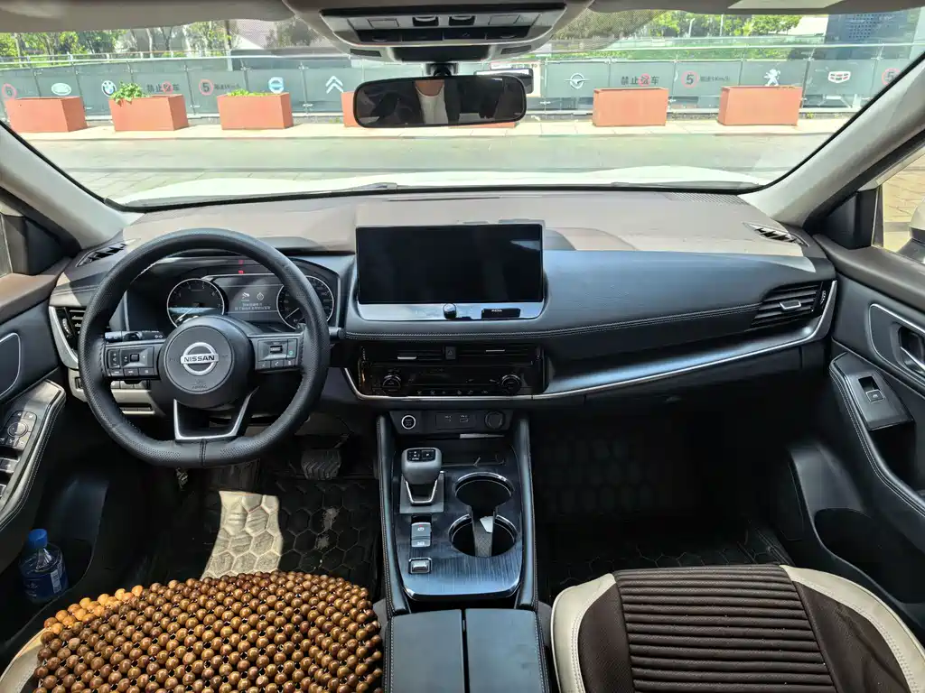 Nissan X-Trail — миниатюра 6
